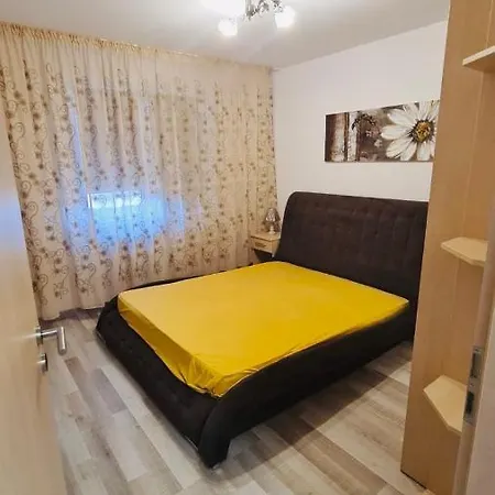 Apartment Bacovia Cazare Coresi *
